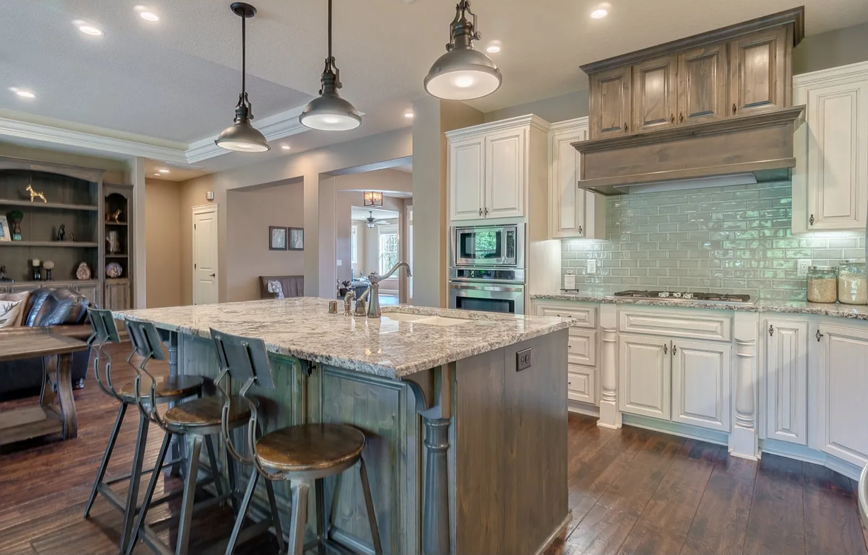 Bathroom Renovations in Weiser, ID — Idaho Build Group