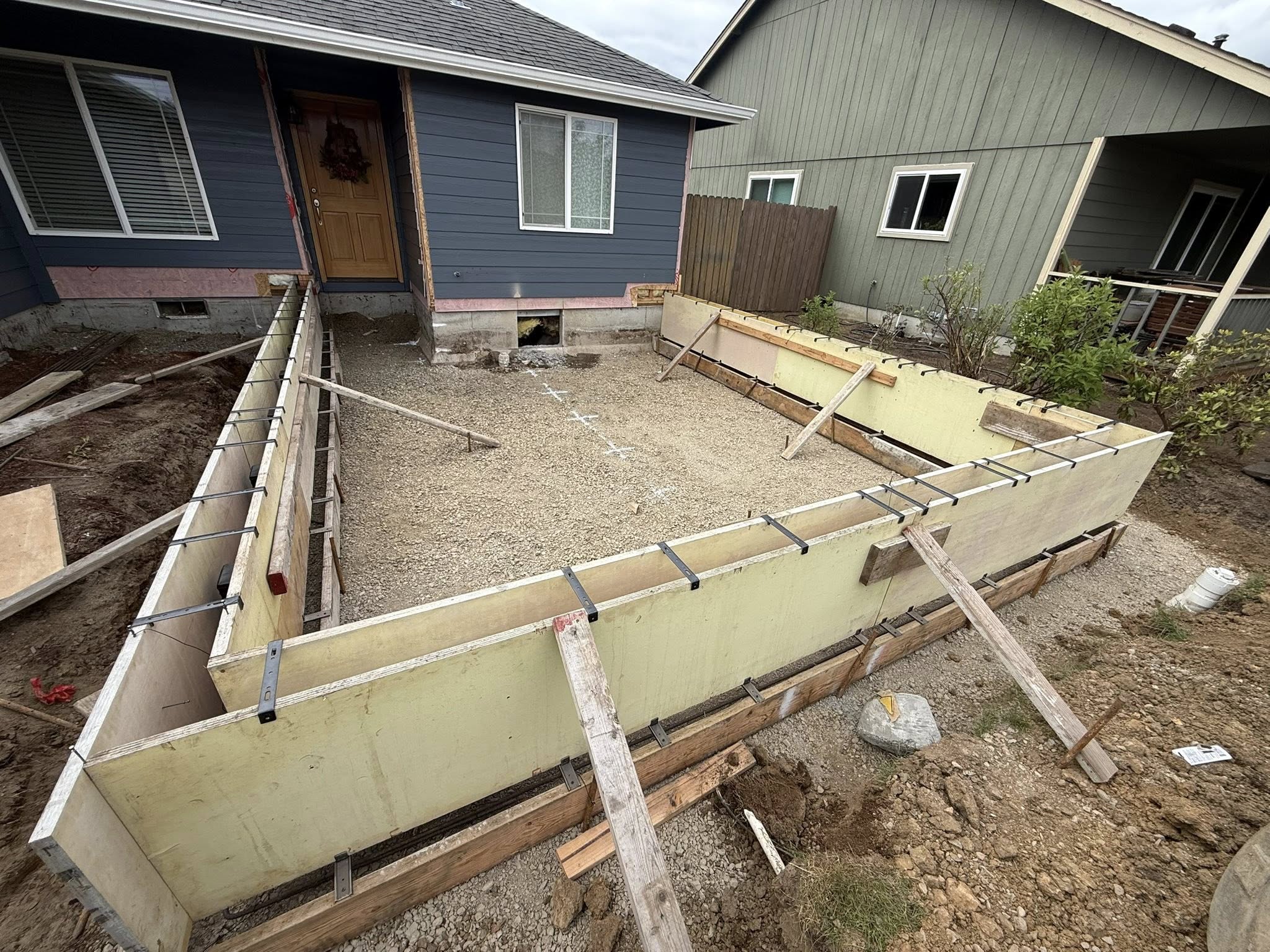 Custom home construction detail by Marty Mar Construction in Lane County, Oregon