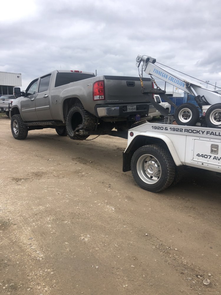 Car Towing in Richmond TX
